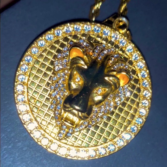 Saks Off 5th 18K Gold Lion Head Pendant Necklace - Picture 3 of 4